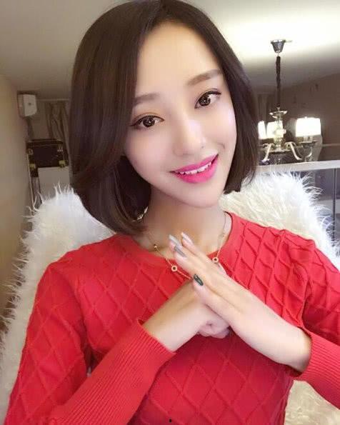 小鱼爆料王小佳视频大全,小鱼爆料背后的精彩瞬间