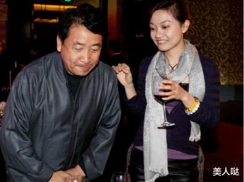 导演爆料姜昆视频播放全集,导演爆料背后的故事与笑料