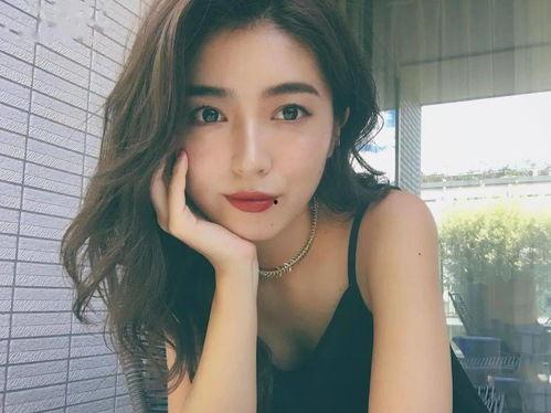 港星模特爆料视频大全,揭秘娱乐圈不为人知的秘密  第2张